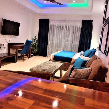 Ocean Breeze Condo By Lake Infinity Negombo Exterior foto